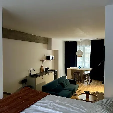 En Urzaiz, Apartment